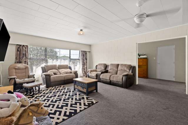 81 Caernarvon Drive Flaxmere_3