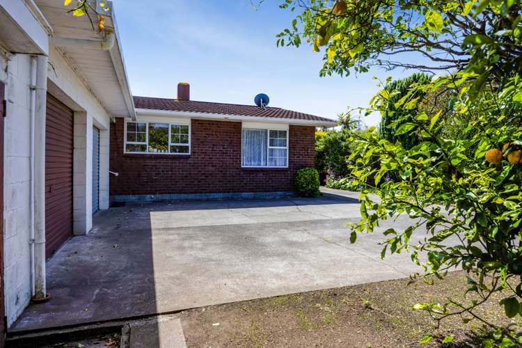 27 Fairfield Road Hawera_23