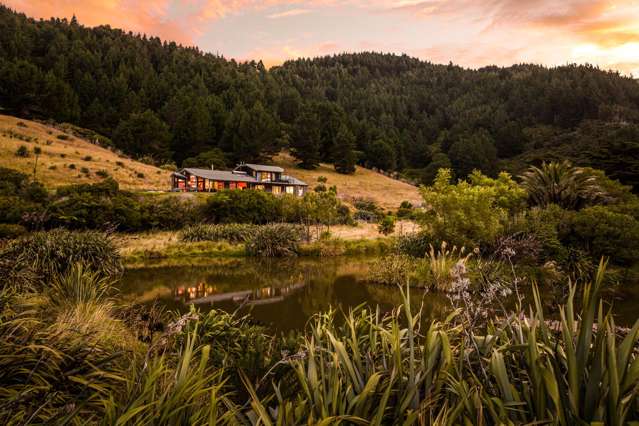 528 Oyster Bay Marlborough Sounds_2