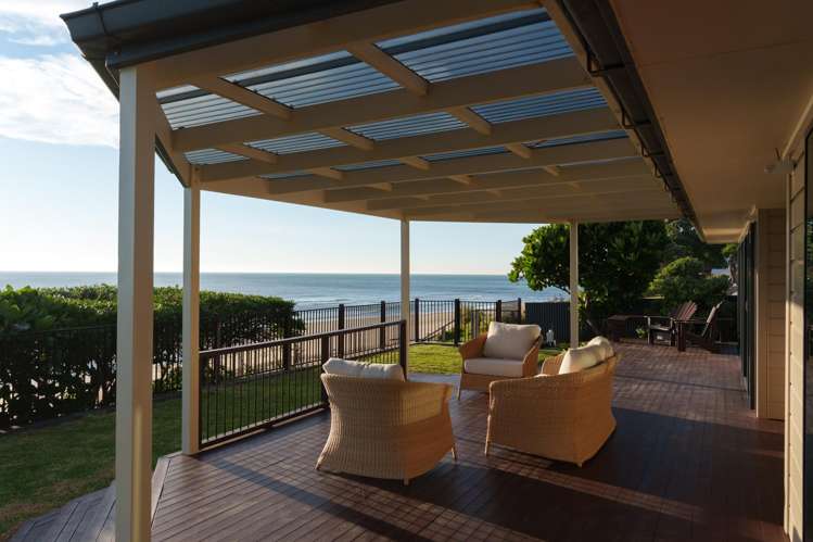 2A Lloyd George Road Wainui_21