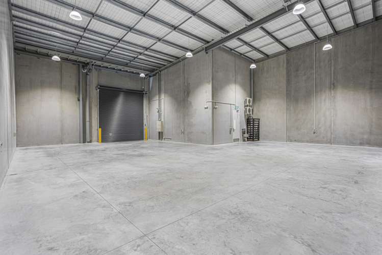 7/11 Triton Drive Albany_1