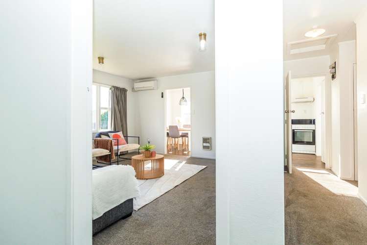 7 Tennyson Drive Owhata_19