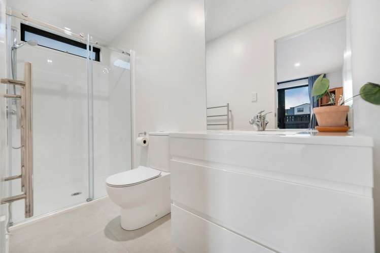 1 Canna Street Totara Park_8