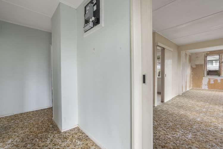 31 Newcombe Street Naenae_14