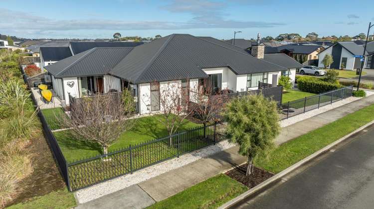 7 Blunden Road Lincoln_29