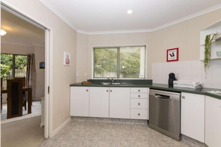 2 The Glen Hokowhitu_7