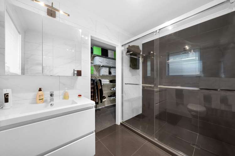27 Awaroa Stream Drive Waiuku_9