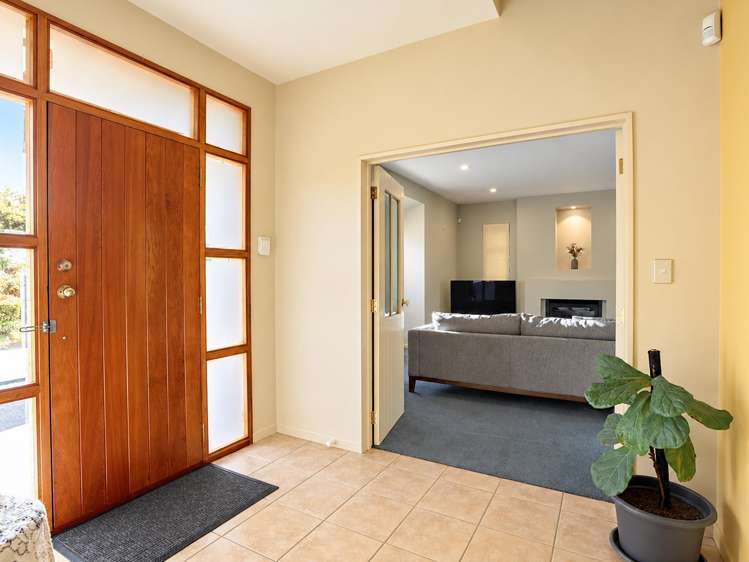 37 Glen Cree Avenue Rototuna_17