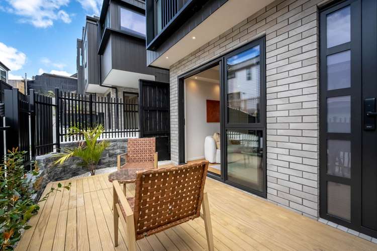 10B Agathis Avenue Mairangi Bay_24