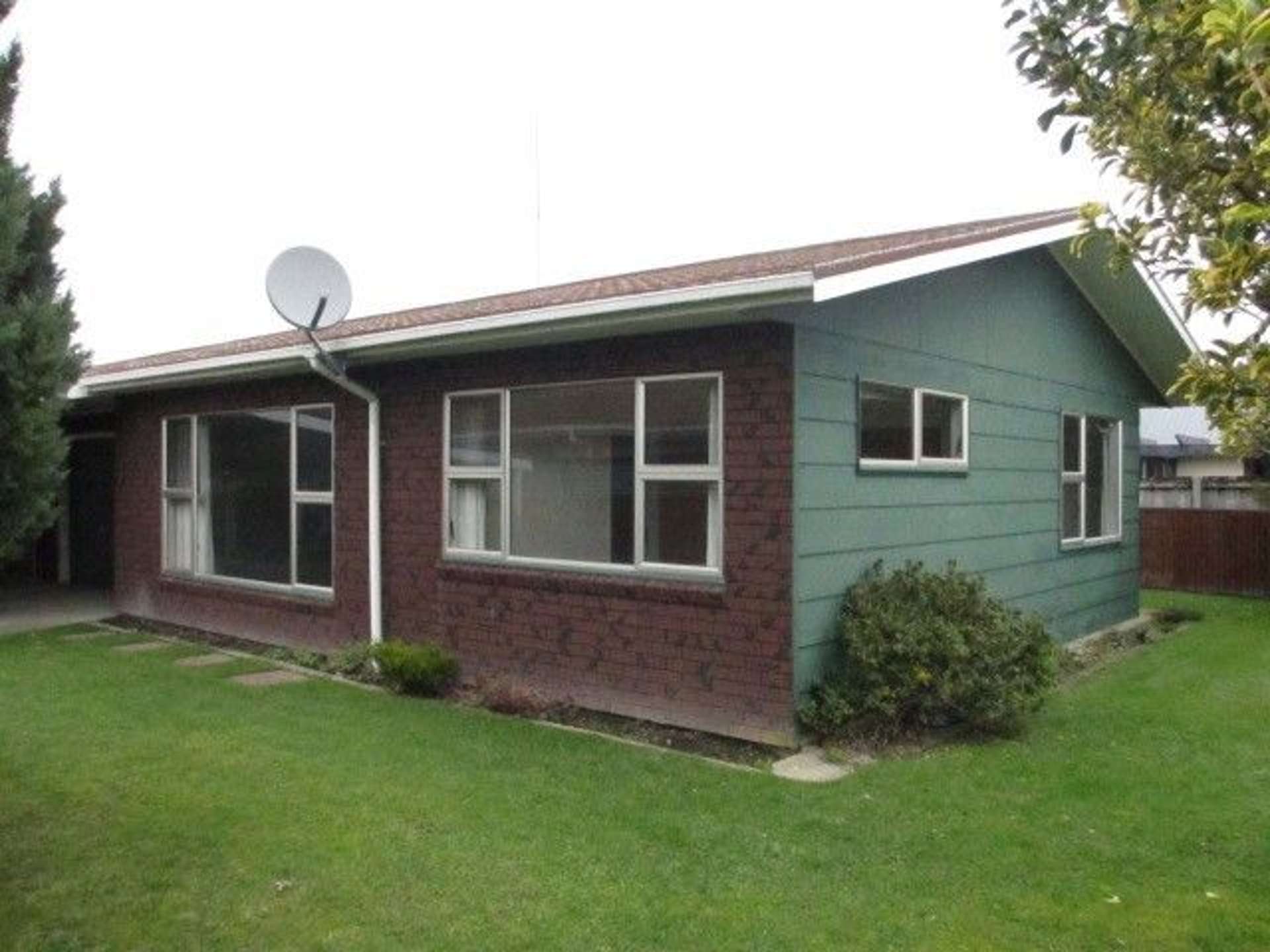 2/82 John F Kennedy Drive Milson_0