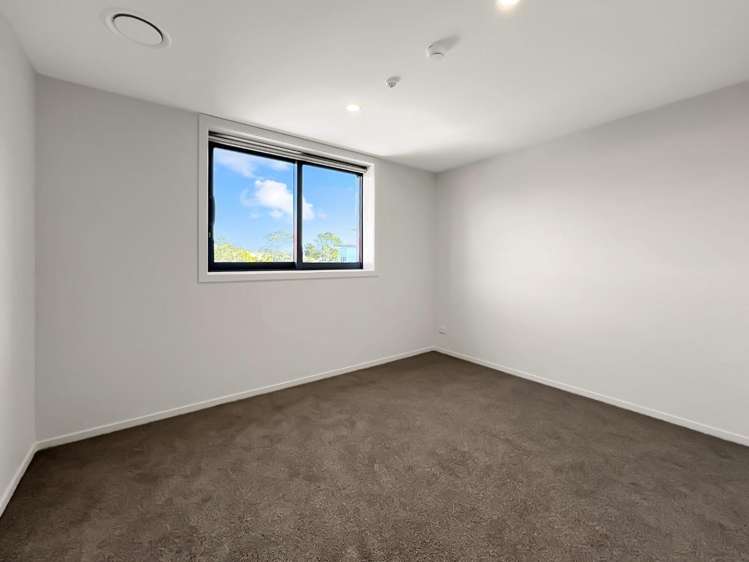 2B/20 Morning Star Place 2798_15