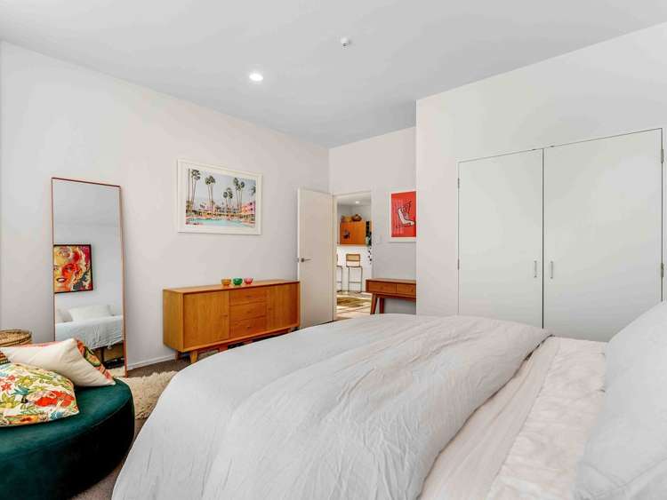 4/19 Crummer Road 10031_9