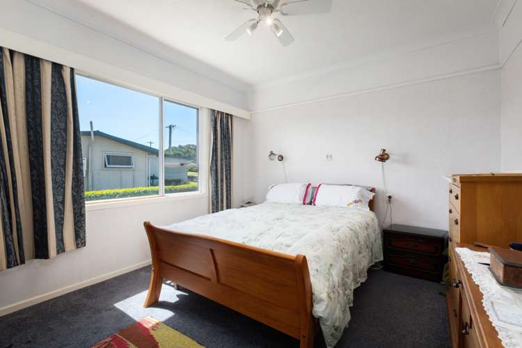 29 Roretana Drive Athenree_13