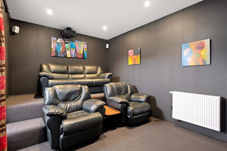 444 Aubrey Road Wanaka_7