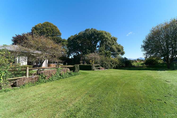 32 Woodbury Road_5
