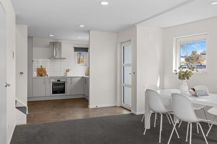 1/6 Feilding Street Addington_7