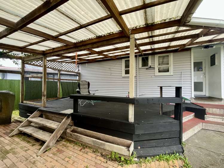 163 Clevedon Road Papakura_9