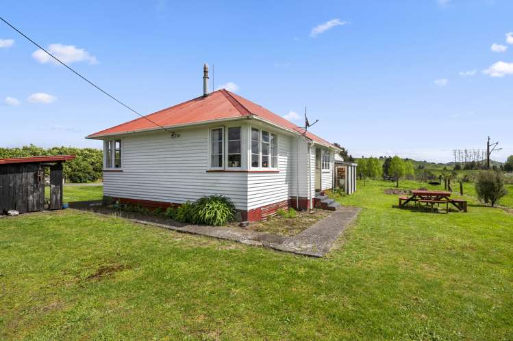 2264 State Highway 4 Owhango_11