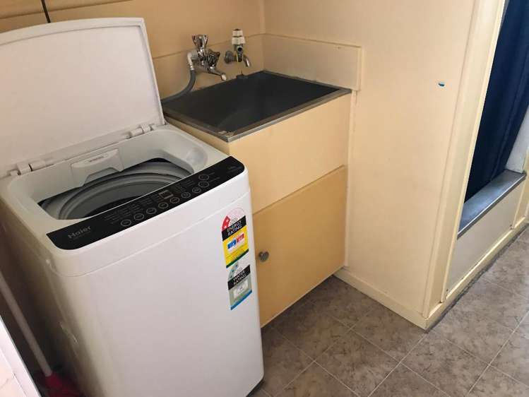 2/14 Claudelands Road Claudelands_5