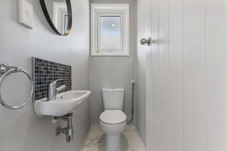 1/51 Larne Avenue Pakuranga Heights_14