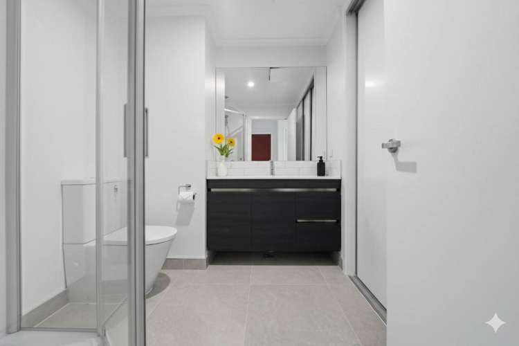 102/9 Mahana Road Northcote_6