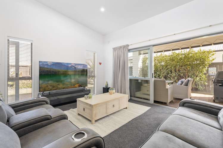 10 Pimelea Street Papamoa_11