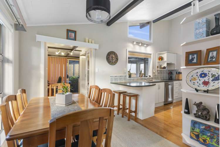 102 Gossamer Drive Pakuranga Heights_5