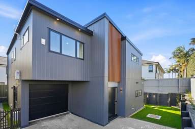 586D Mount Eden Road_1