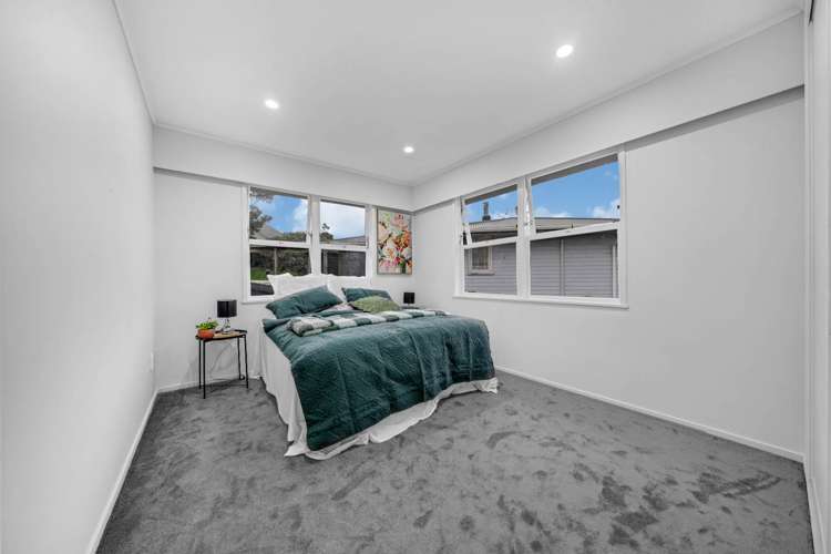74 Vodanovich Road Te Atatu South_13