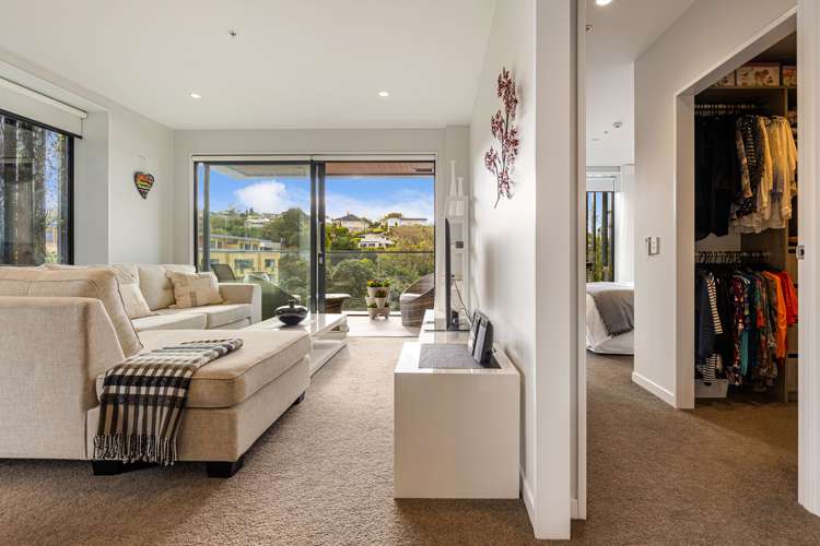 301/4 Bute Road Browns Bay_16