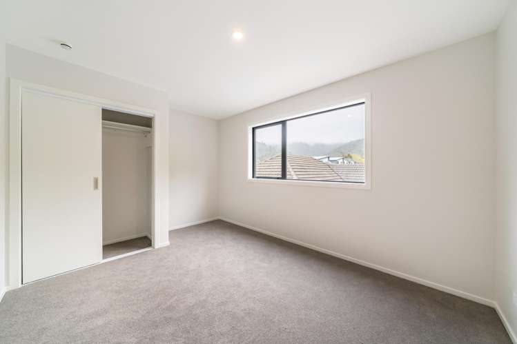 14/4; 15/4 Tawhai Street Stokes Valley_14