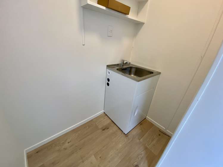 2 Aronui Terrace Kelston_11