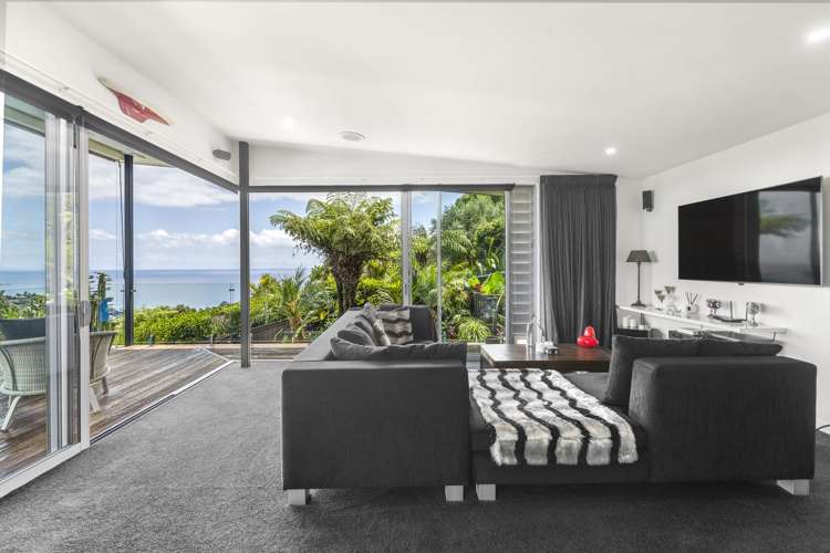 7-9 Woollams Road Onetangi_17