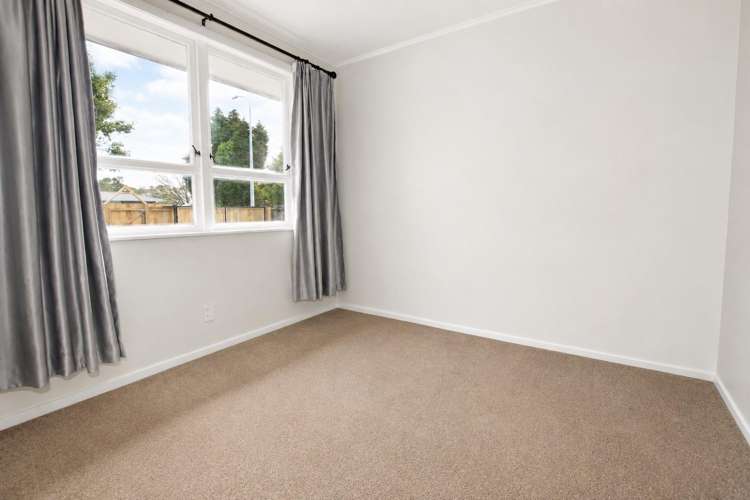 35 Riverpark Crescent Henderson_4