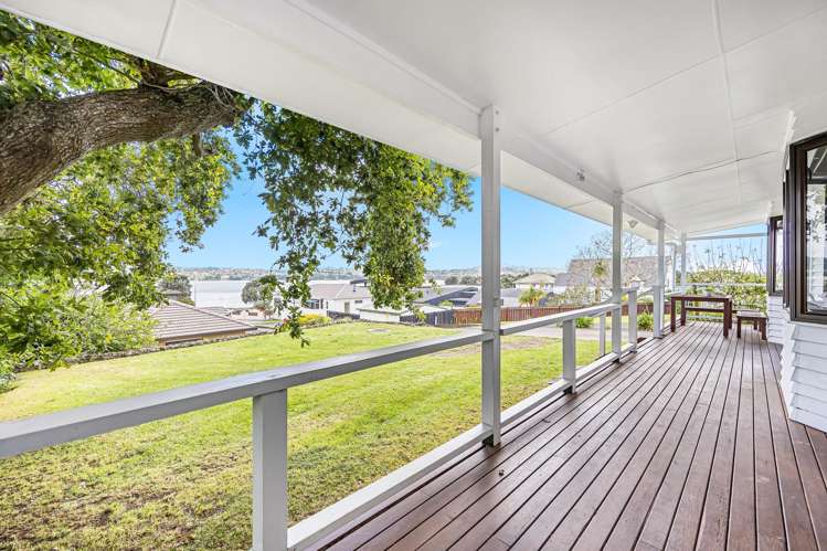 2/42 Kiwi Esplanade Mangere Bridge_3