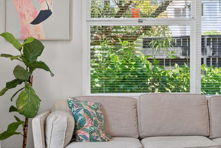 85 Kia Ora Road Beach Haven_10