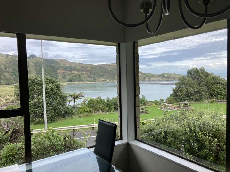 57 North Street Mokau_13