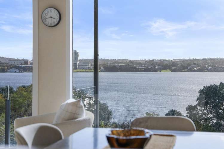 4/198 Hurstmere Road Takapuna_16