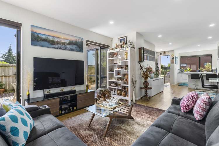 2 Te Aparangi Road Papakura_6