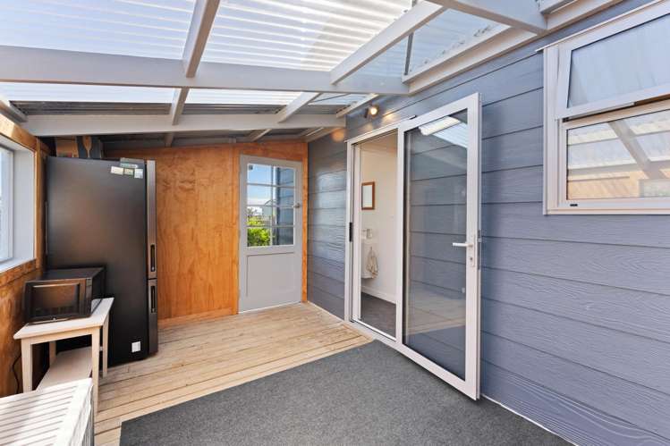 17 Moana Street Otaki Beach_23
