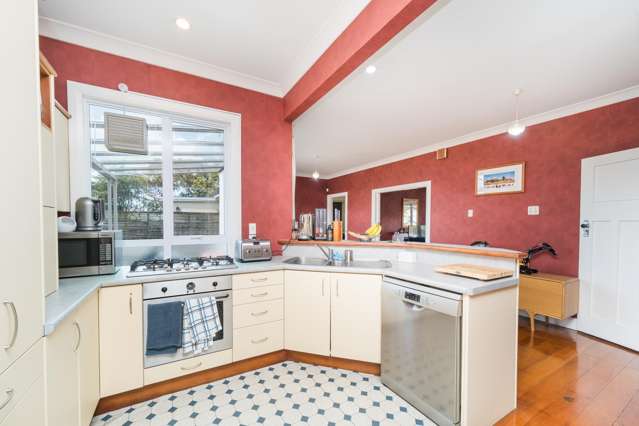 8 Russell Street Palmerston North_3