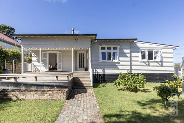3 Downer Street Helensville_33