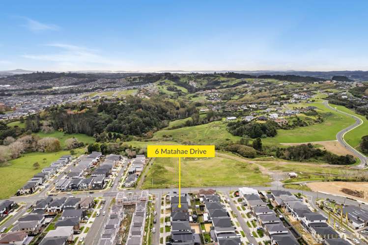 6 Matahae Drive Flat Bush_22