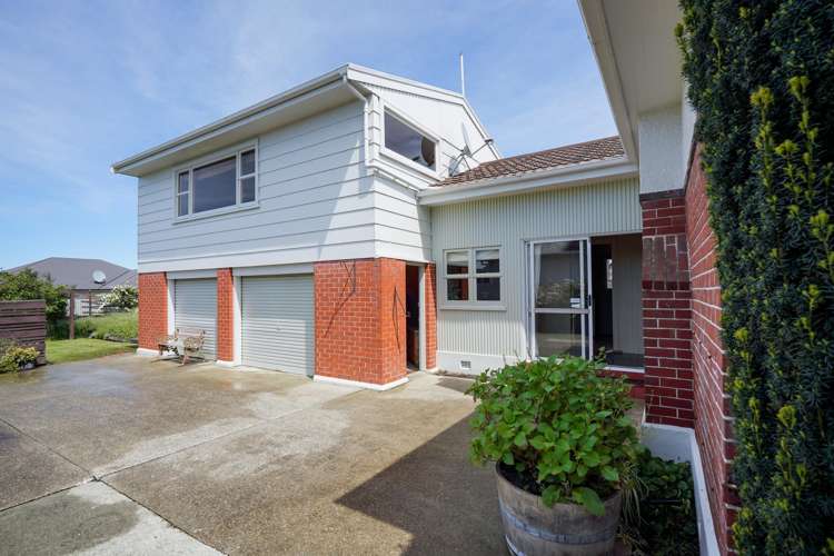 255 Herbert Street Windsor_17