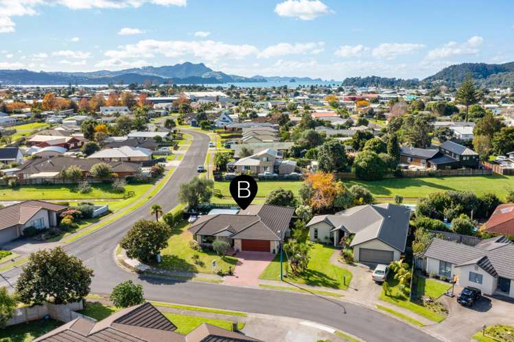 1 Heritage Close_0