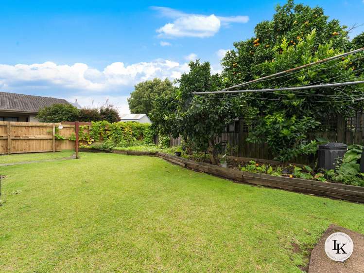 8 Carnoustie Drive Wattle Downs_2