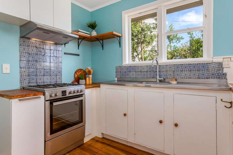 19A Kekerenga Street Strathmore Park_4