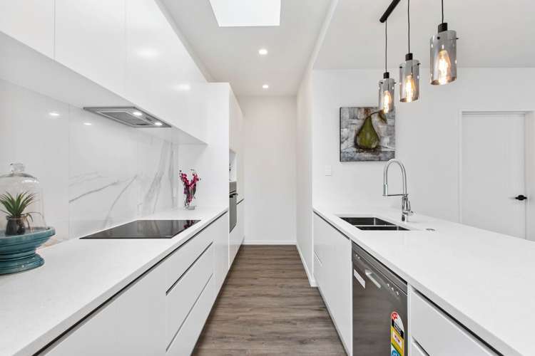 3/14 Waddell Avenue Point England_5