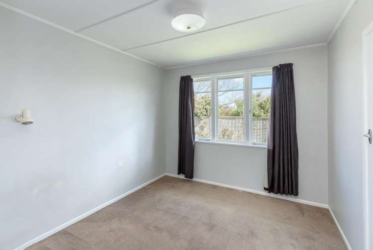 39 Wavell Crescent Masterton_17