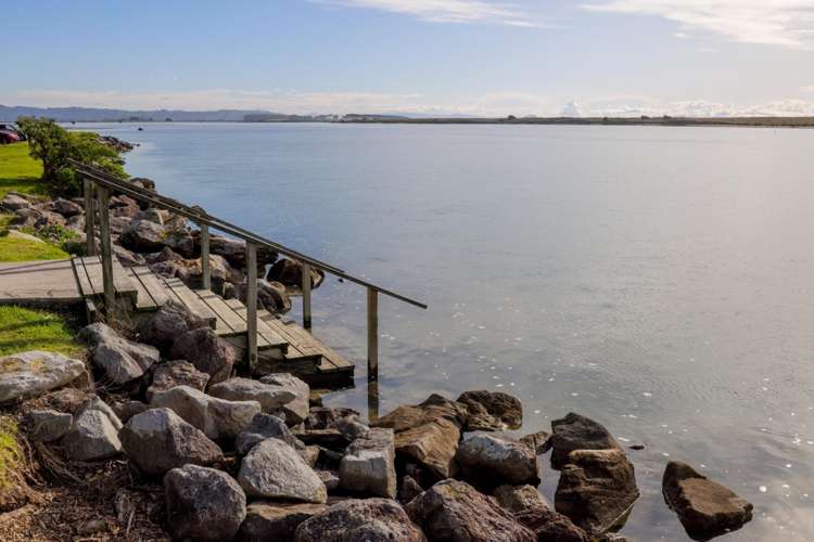 3 Ngaparaoa Drive Maketu_28